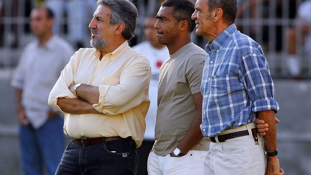 José Luis Moreira, Romário e Pedro Valente em São Januário